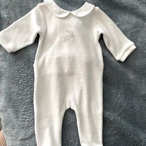 Jacadi velour white bodysuit w/ Peter Pan collar